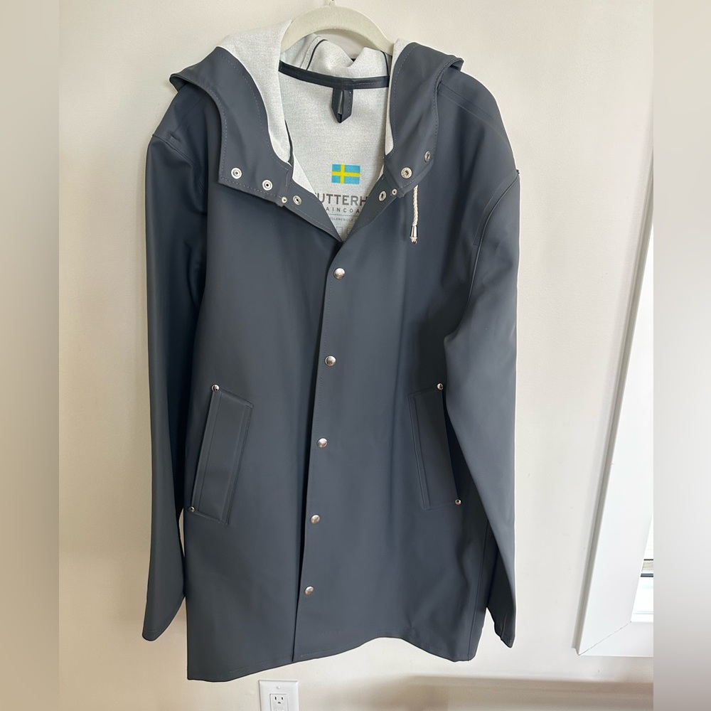 Stutterheim Rain Jacket, Unisex, see photos for measurements.